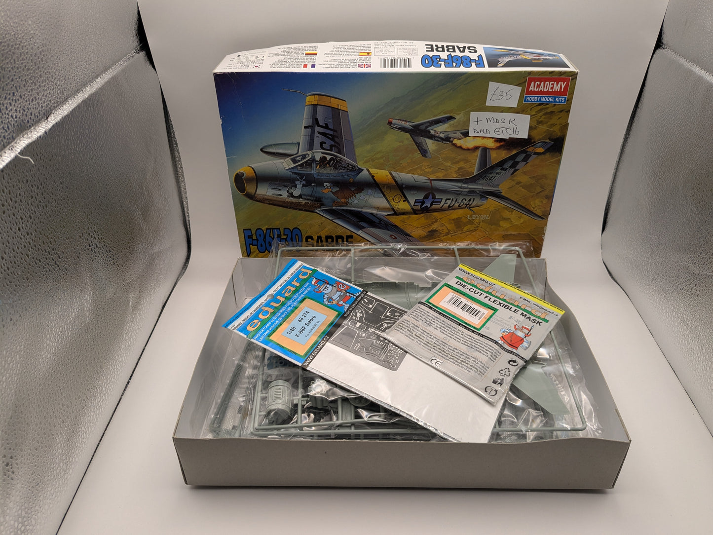 Academy F-86F30 Sabre